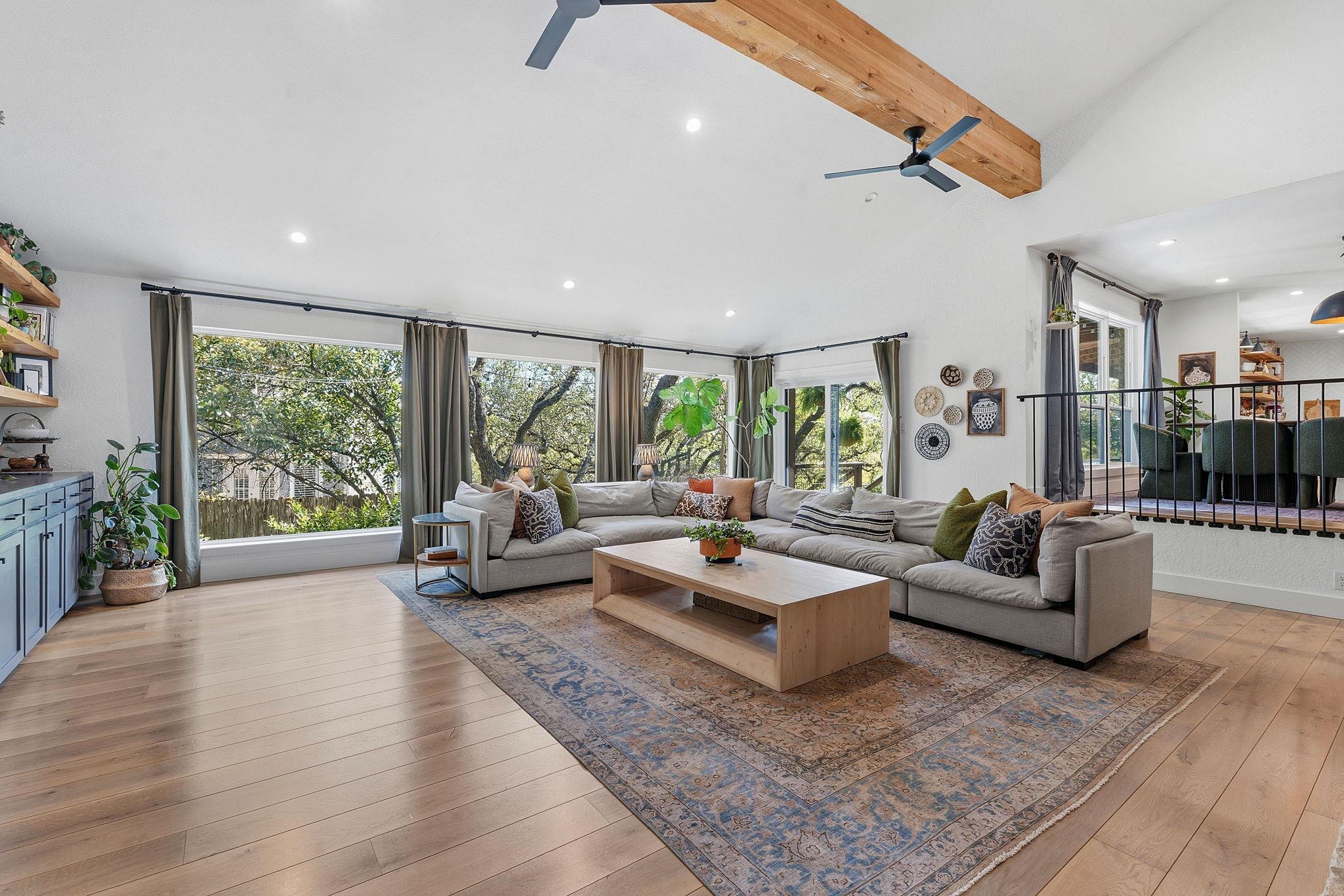 5907 Ivy Hills Dr, Austin, TX 78759