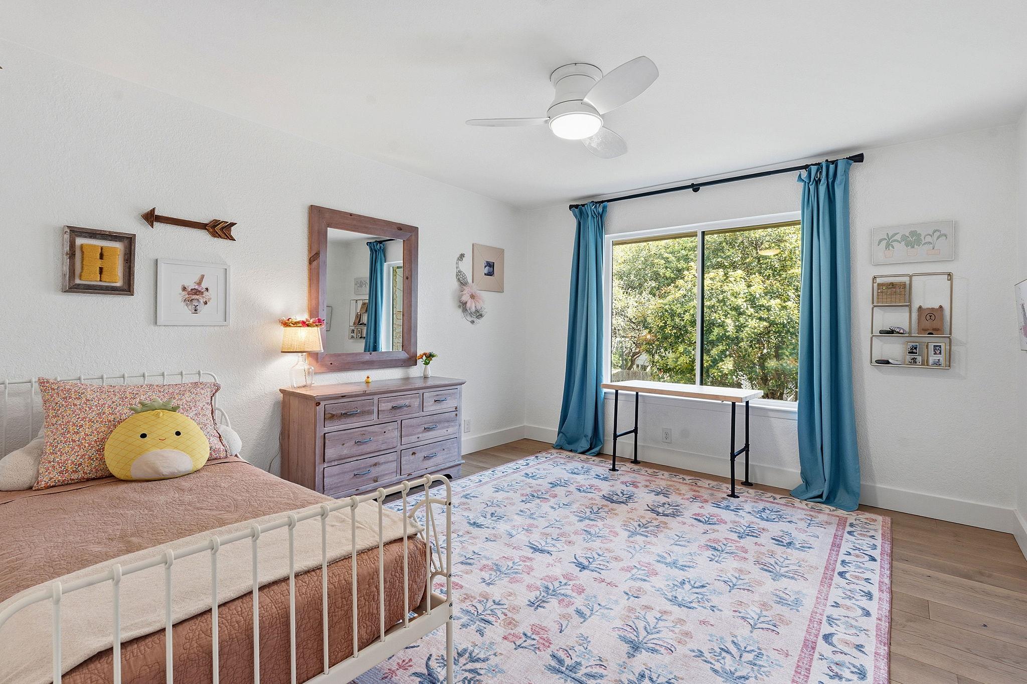 5907 Ivy Hills Dr, Austin, TX 78759