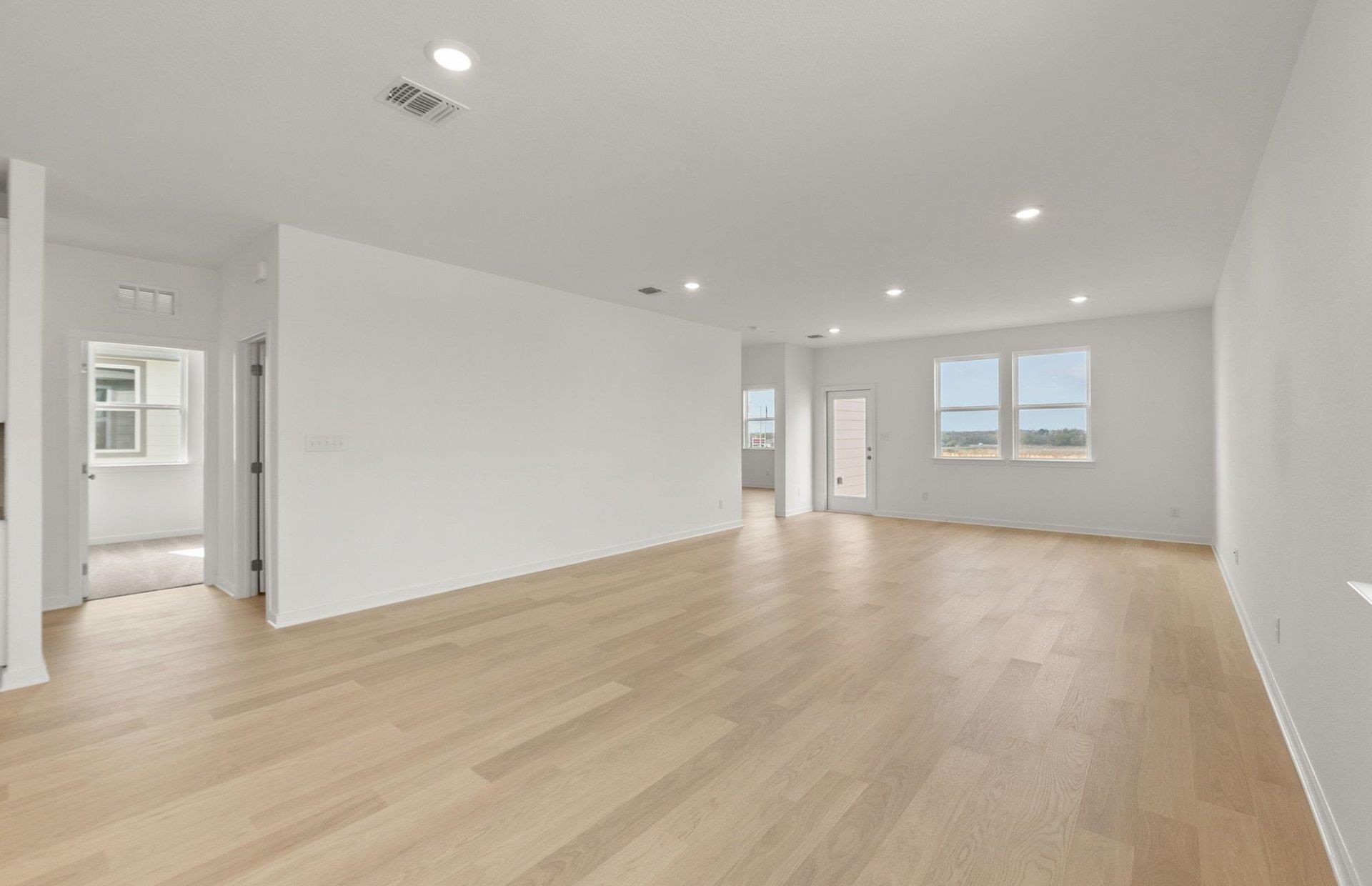 216 Cogitare Ln, San Marcos, TX 78666