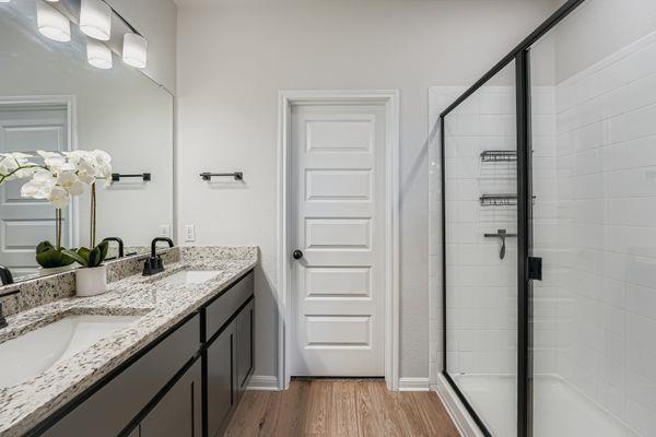 148 Gullivers Dr, Elgin, TX 78621