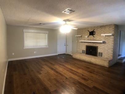 4553 Seawillow, Lockhart, TX 78644