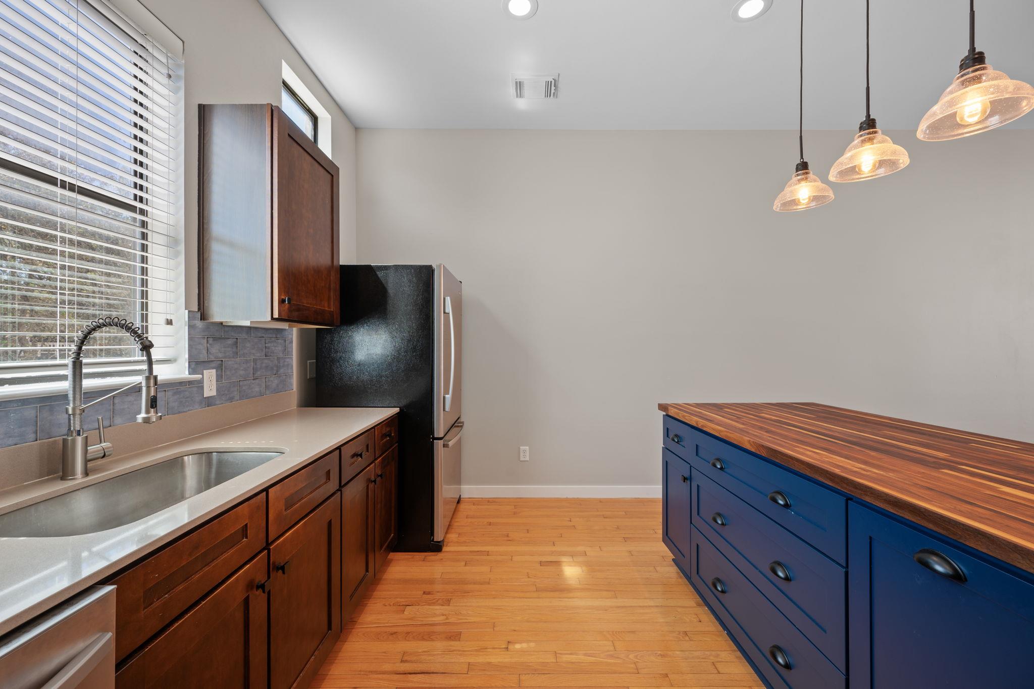 6000 S Congress Ave # 302, Austin, TX 78745