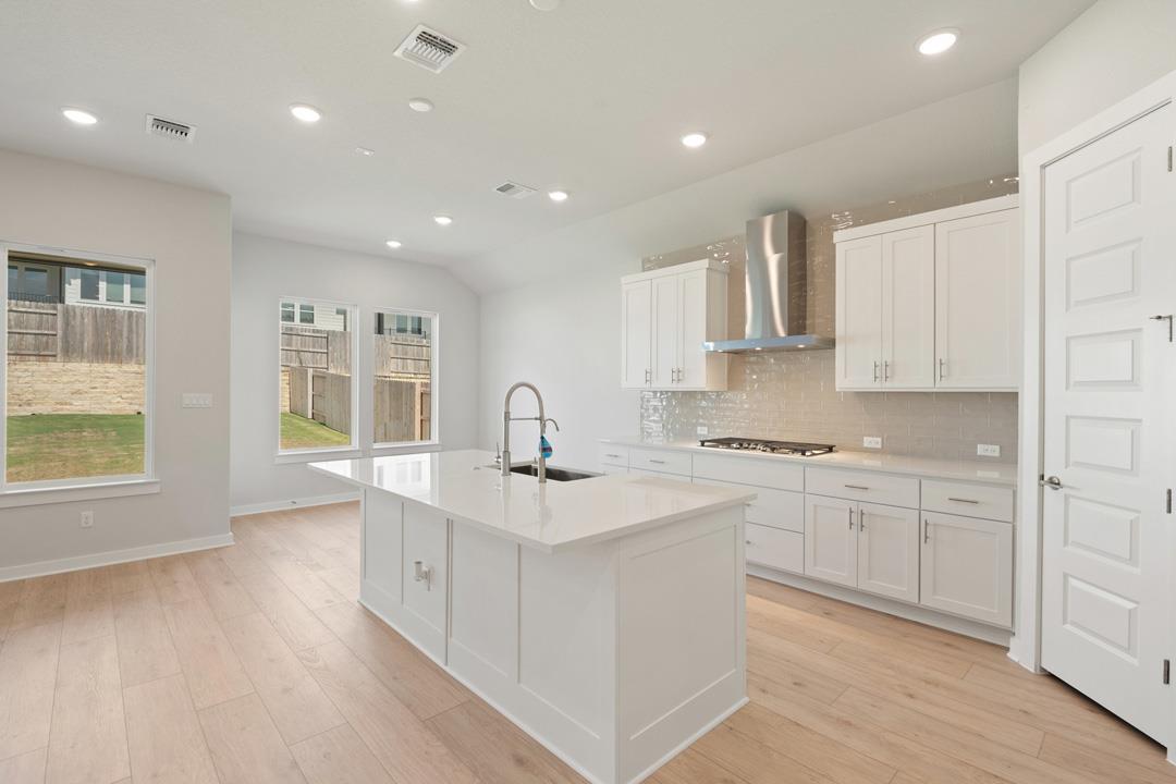 117 Old Wood Road, Liberty Hill, TX 78642