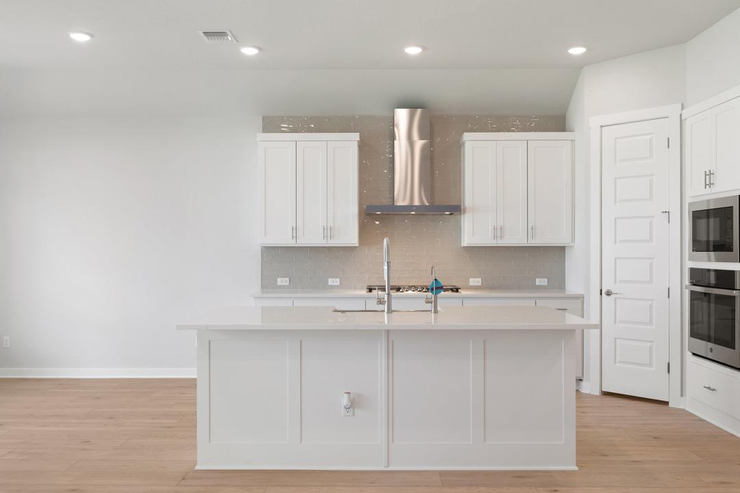 117 Old Wood Road, Liberty Hill, TX 78642