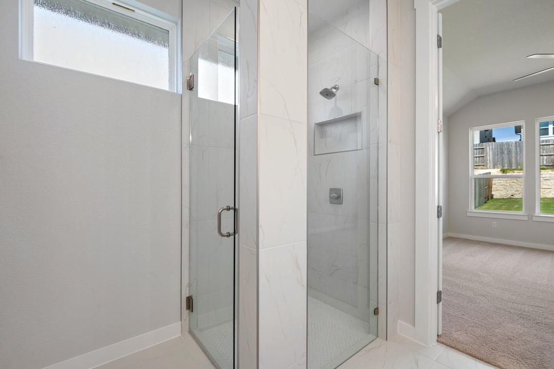 117 Old Wood Road, Liberty Hill, TX 78642