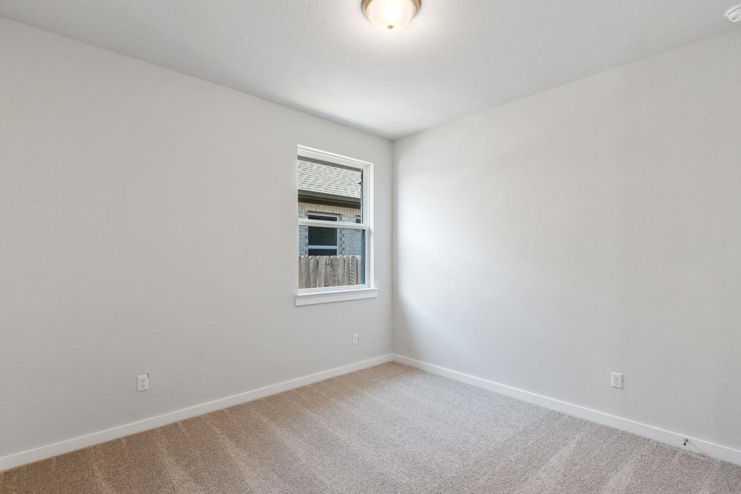 117 Old Wood Road, Liberty Hill, TX 78642