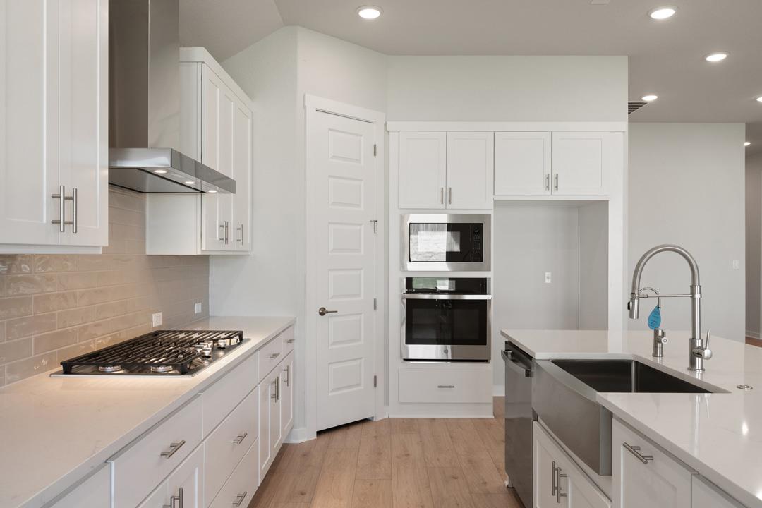 117 Old Wood Road, Liberty Hill, TX 78642