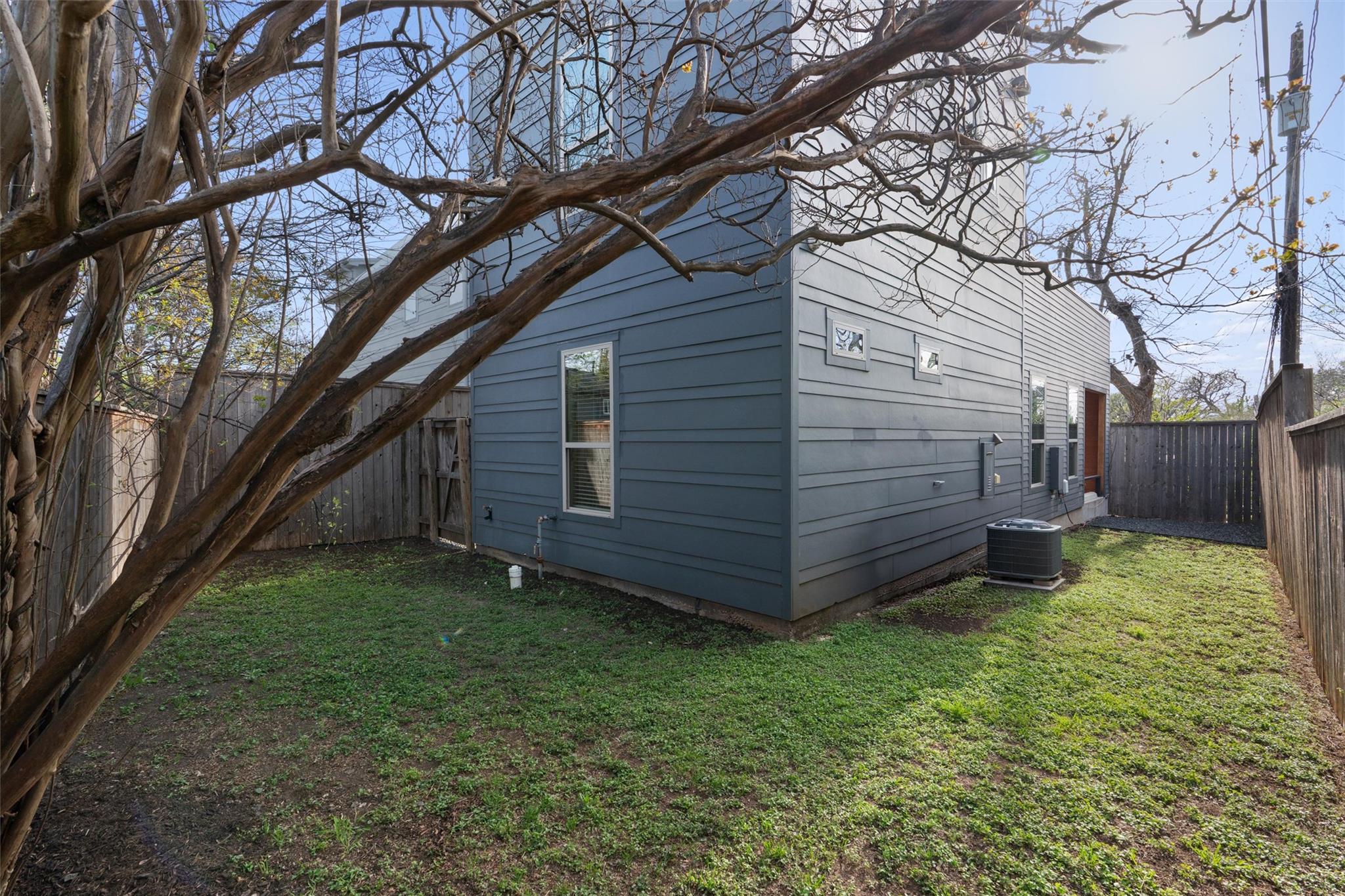 3010 E 18th 1/2 St # B, Austin, TX 78702