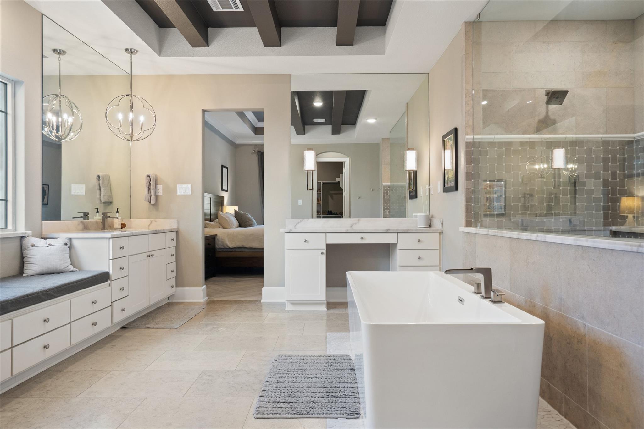 107 Bisset Ct, Austin, TX 78738