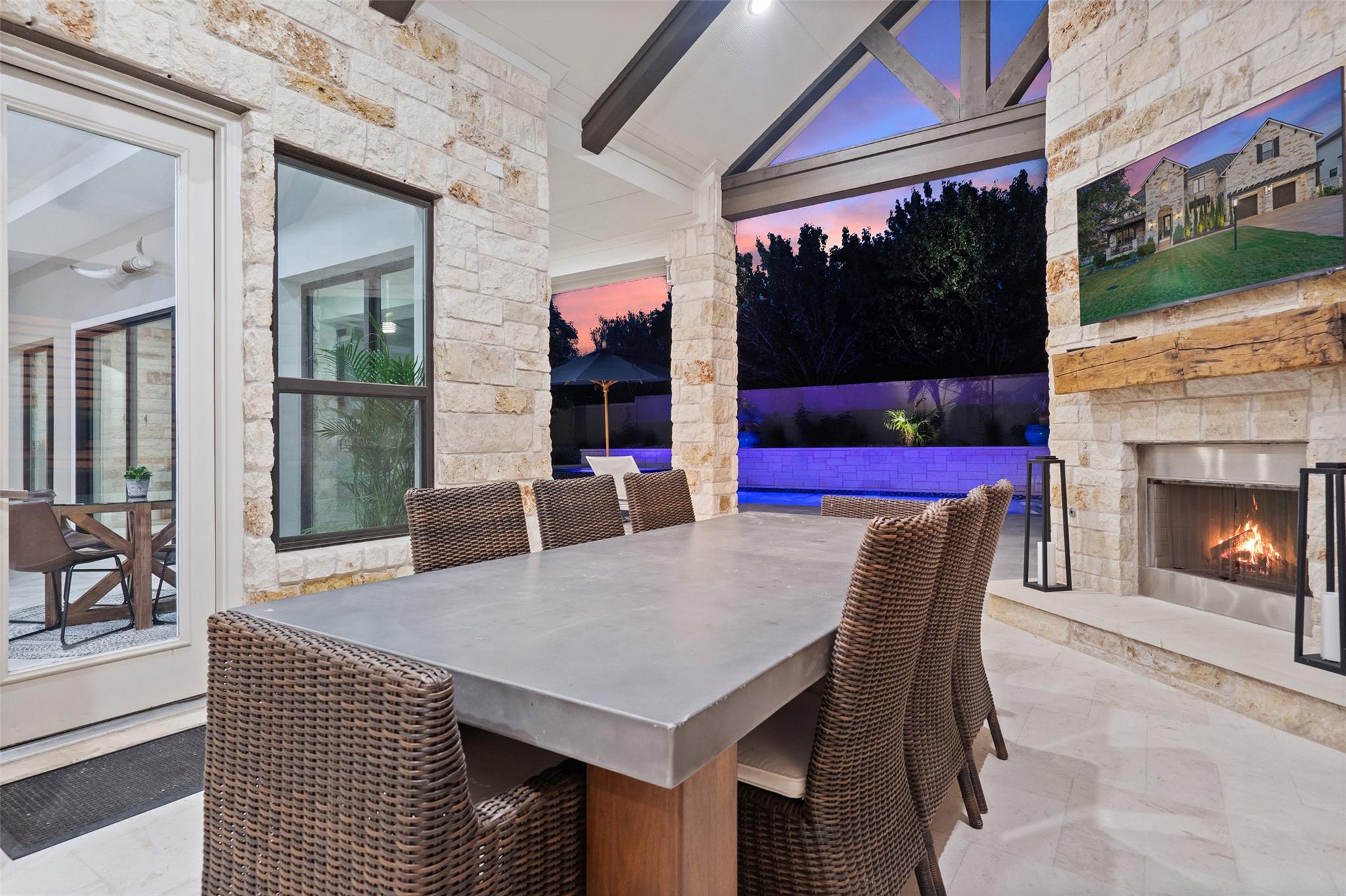 107 Bisset Ct, Austin, TX 78738