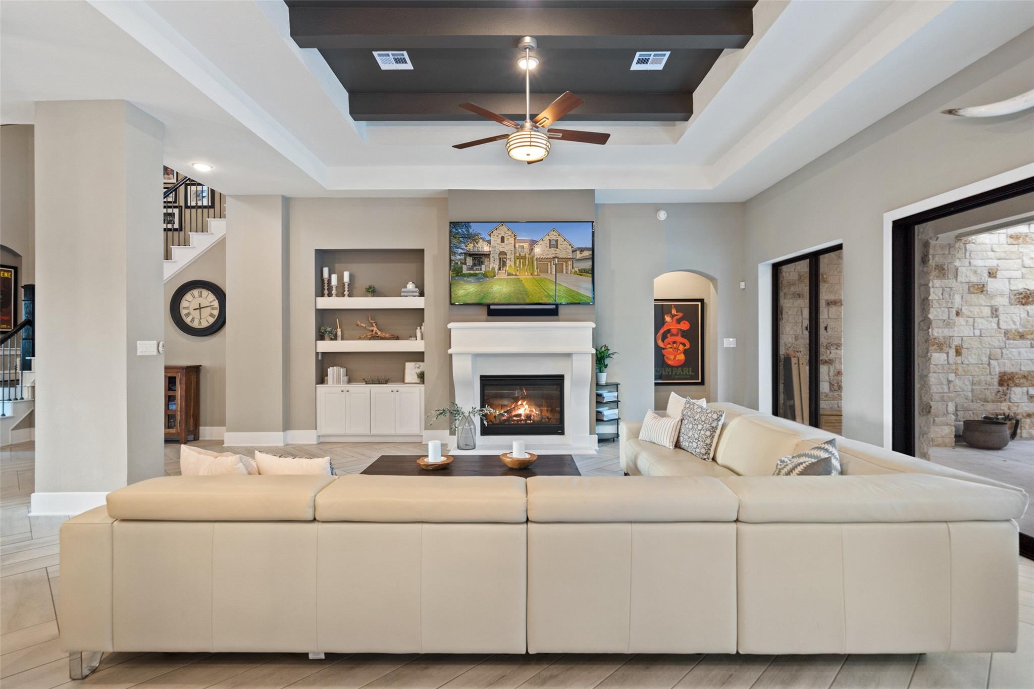 107 Bisset Ct, Austin, TX 78738