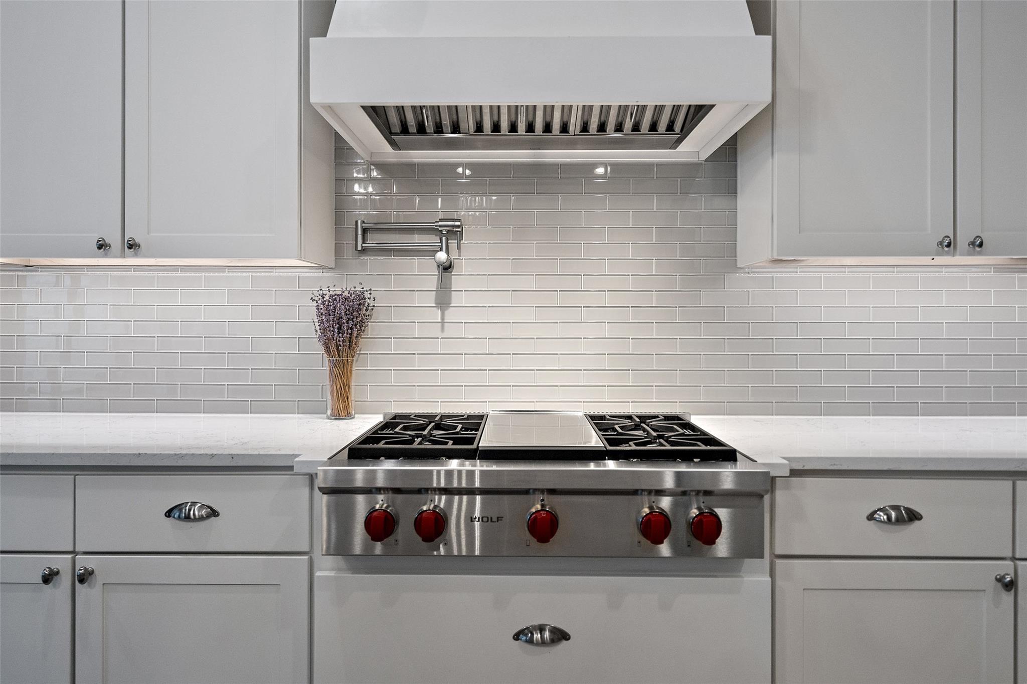 107 Bisset Ct, Austin, TX 78738