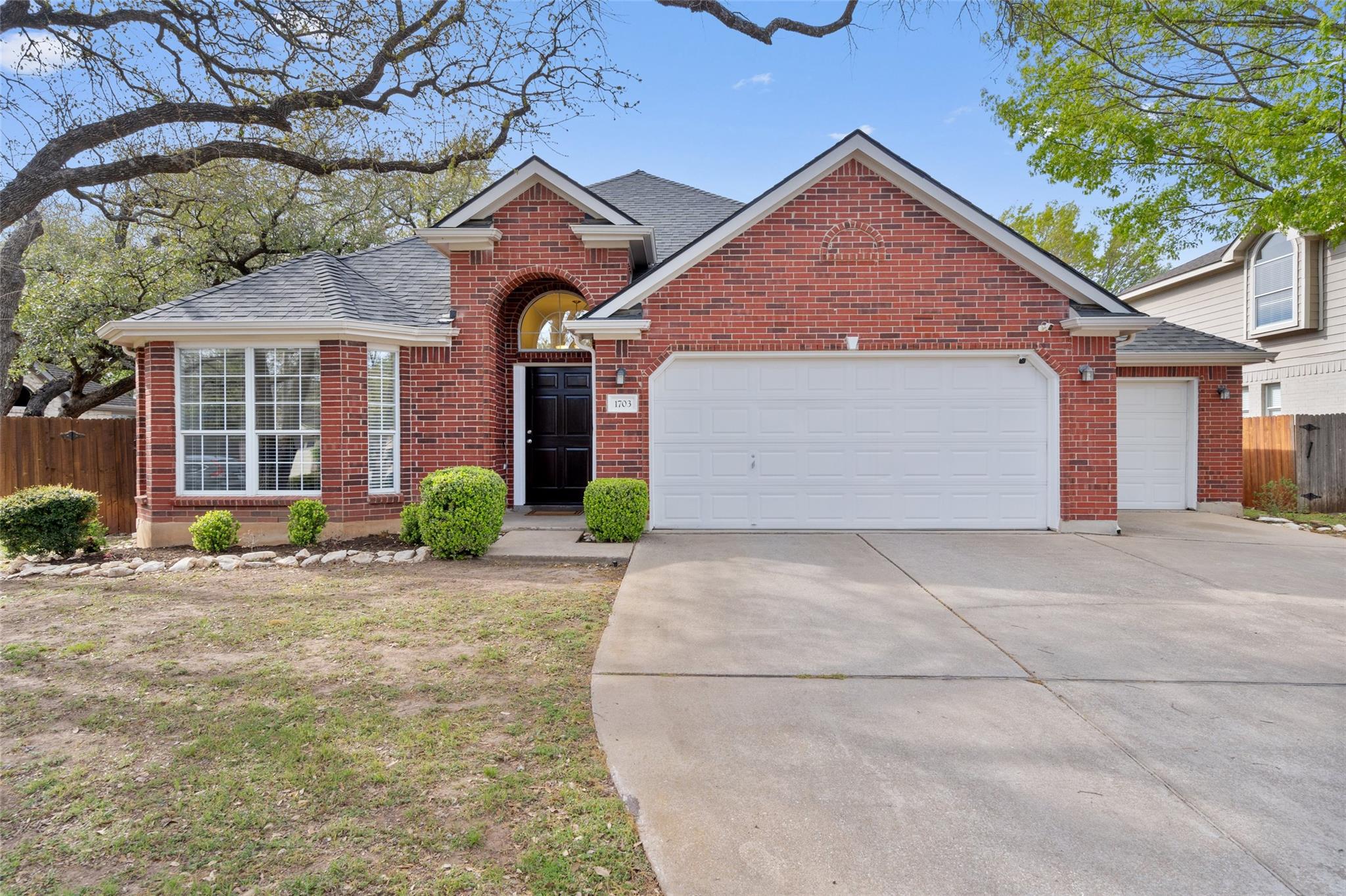1703 Autumn Fire Dr, Cedar Park, TX 78613