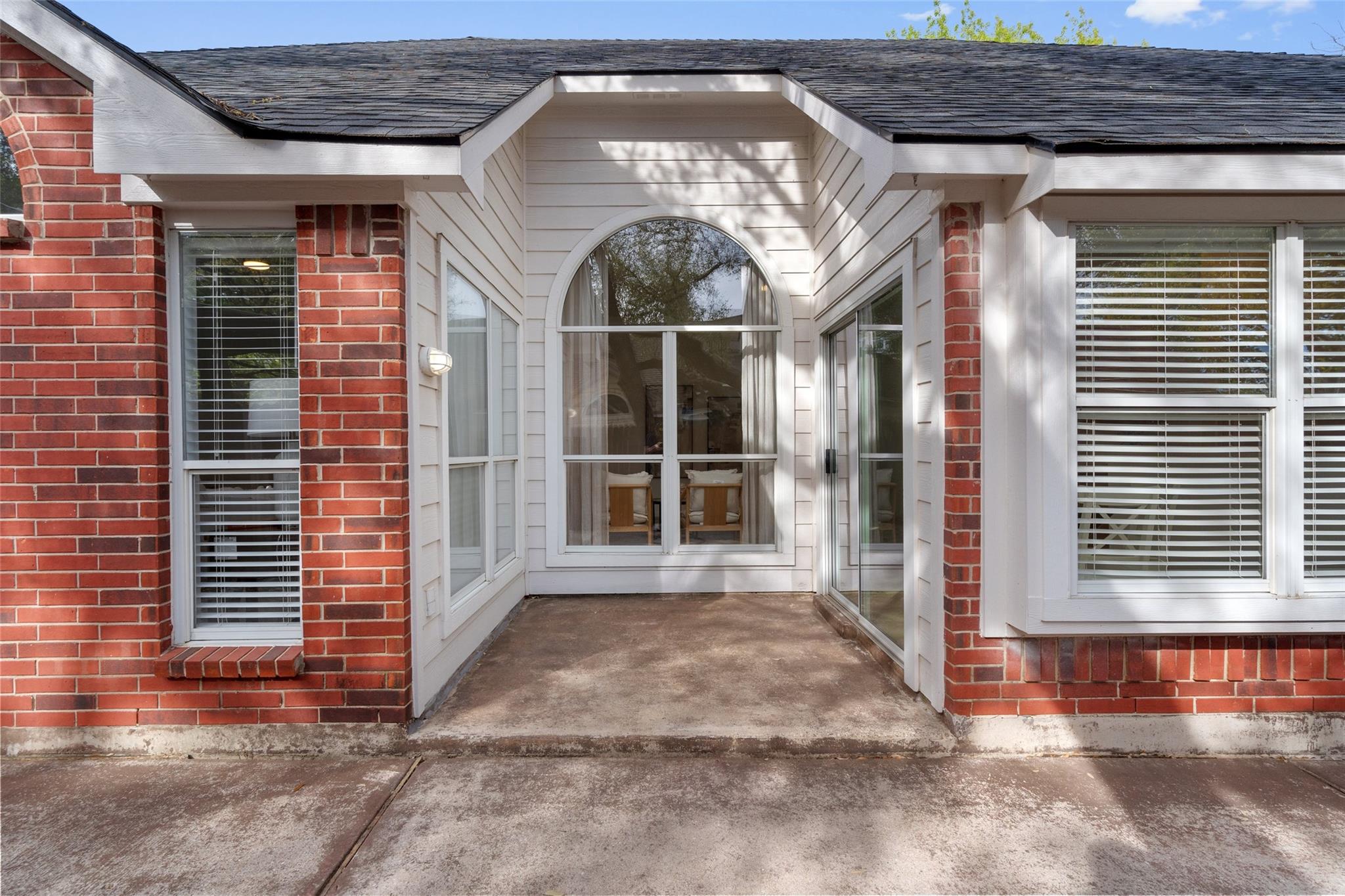 1703 Autumn Fire Dr, Cedar Park, TX 78613