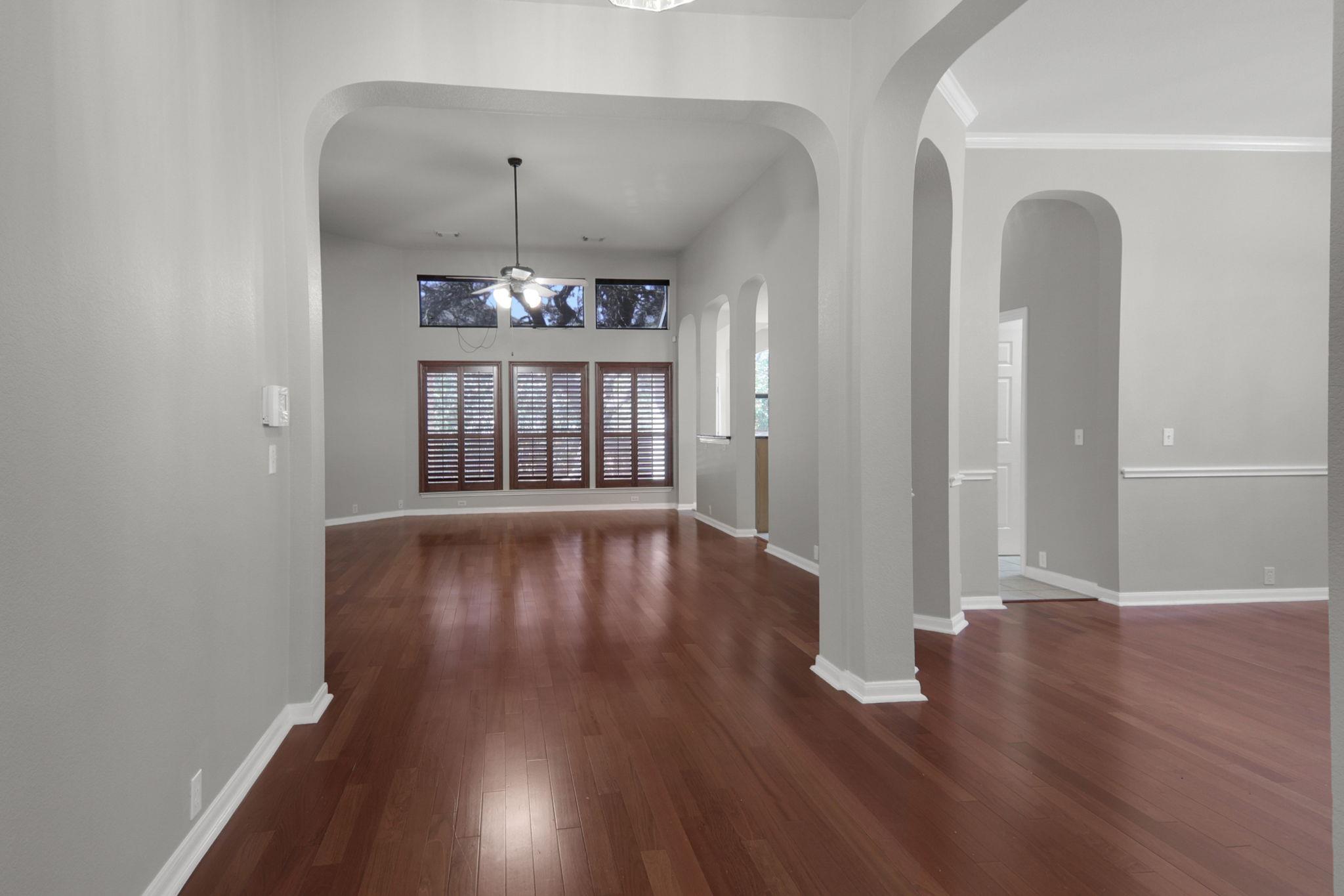 10604 Lord Derby Dr, Austin, TX 78748