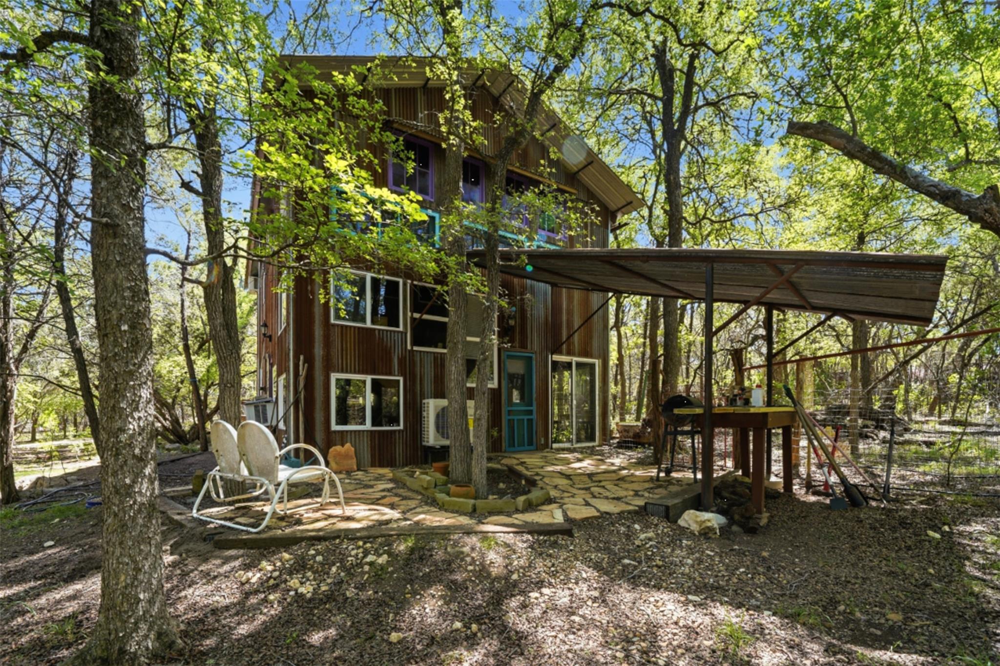 907 Deertrail Dr, San Marcos, TX 78666