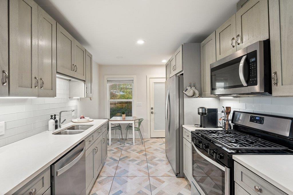 2702 Crest Ave # 1, Austin, TX 78702