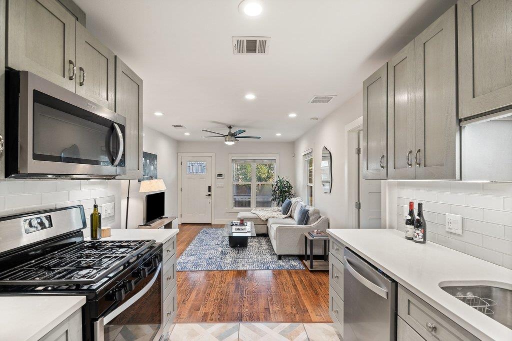 2702 Crest Ave # 1, Austin, TX 78702