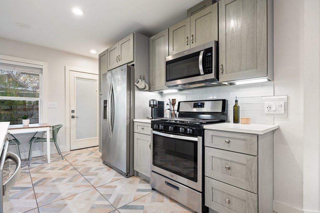 2702 Crest Ave # 1, Austin, TX 78702