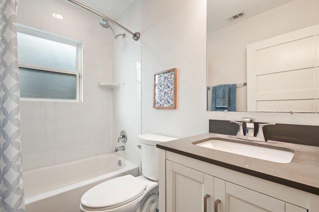 2702 Crest Ave # 1, Austin, TX 78702