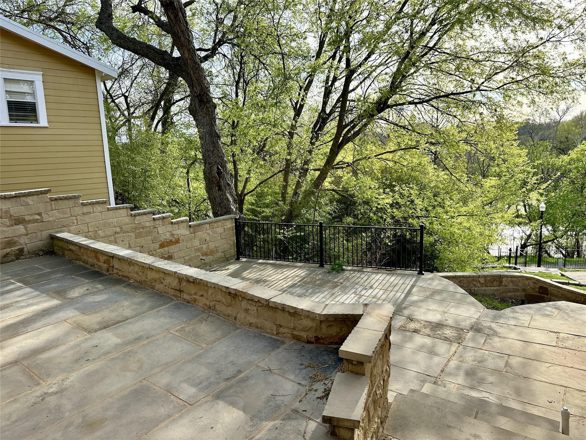 802 Main St, Bastrop, TX 78602