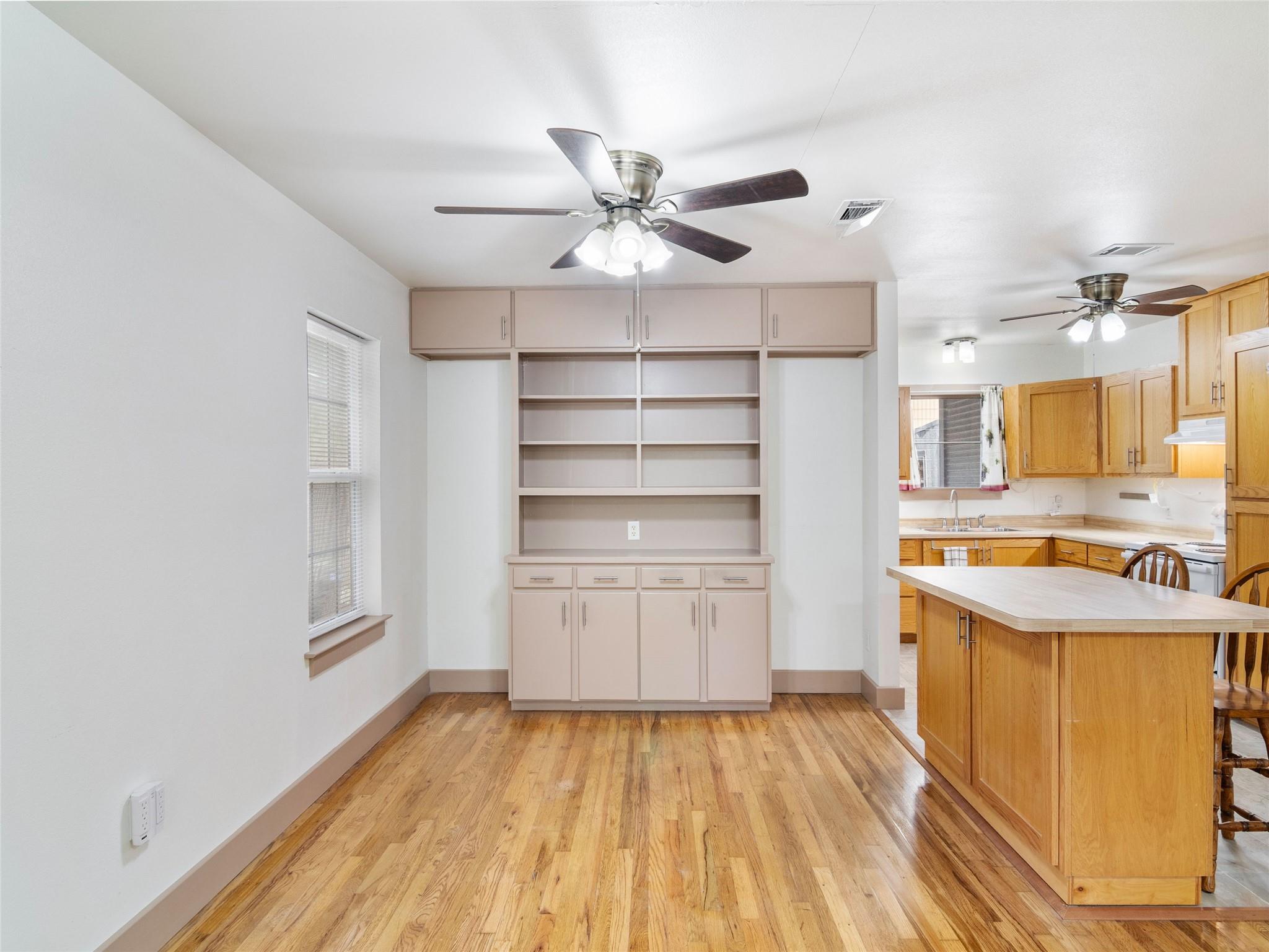 164 Ferguson St, New Braunfels, TX 78130