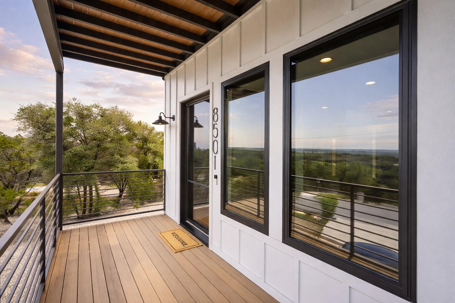 8501 Bronco Ln, Lago Vista, TX 78645