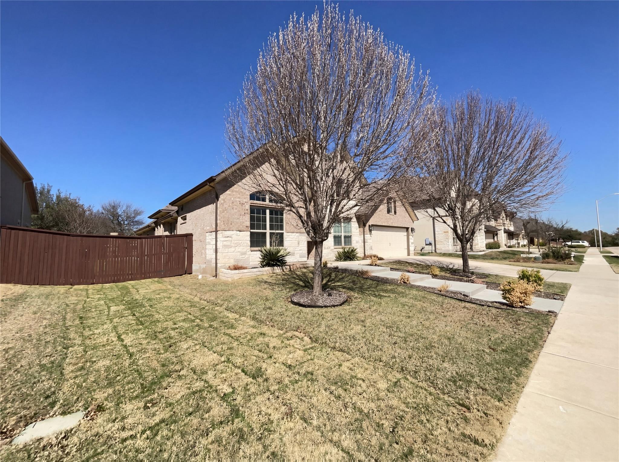 4409 Tanglewood Estates Dr, Leander, TX 78641