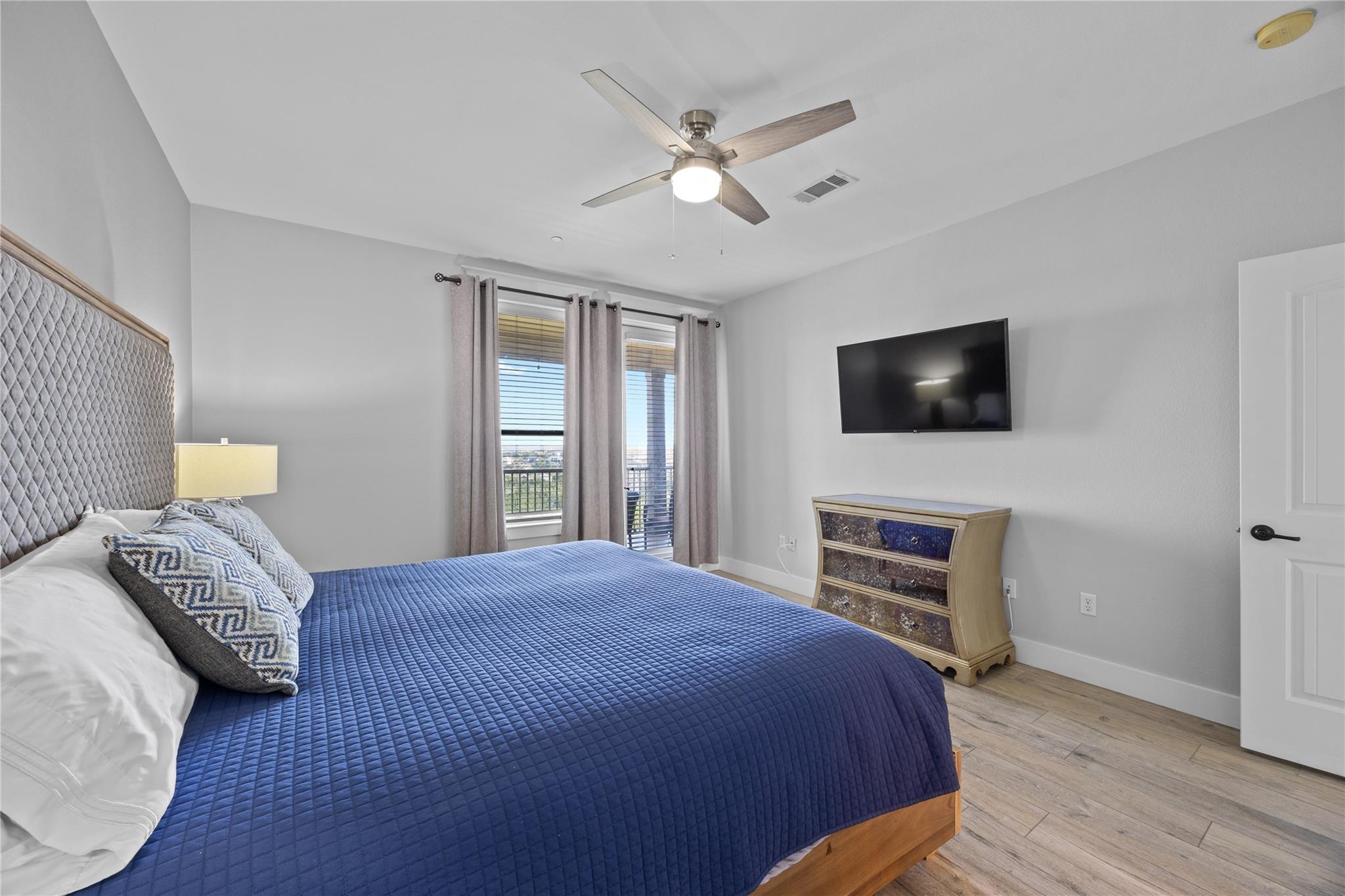 17708 Maritime Point Dr # 301, Jonestown, TX 78645