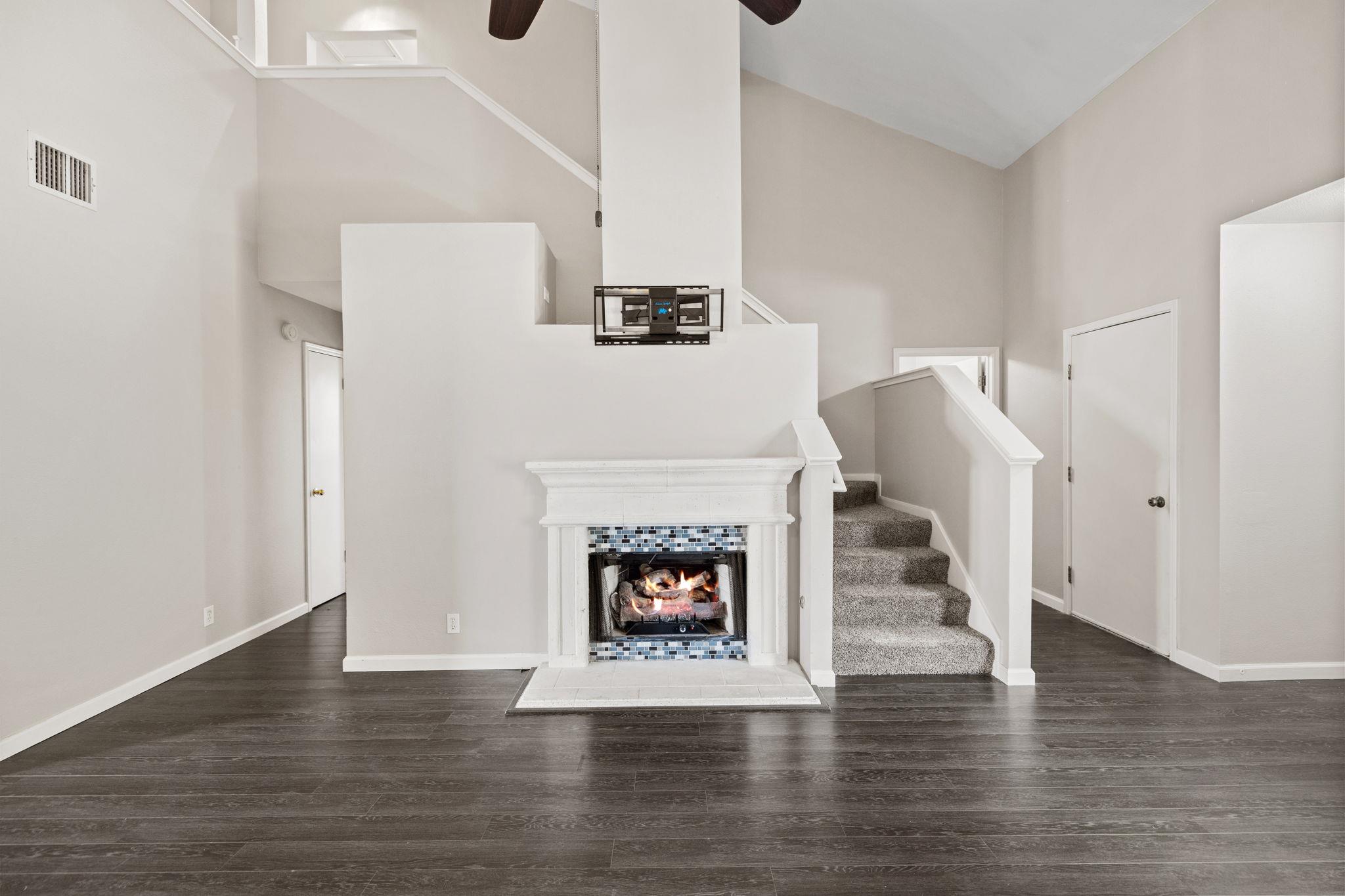 413 Clarks Way, Hutto, TX 78634