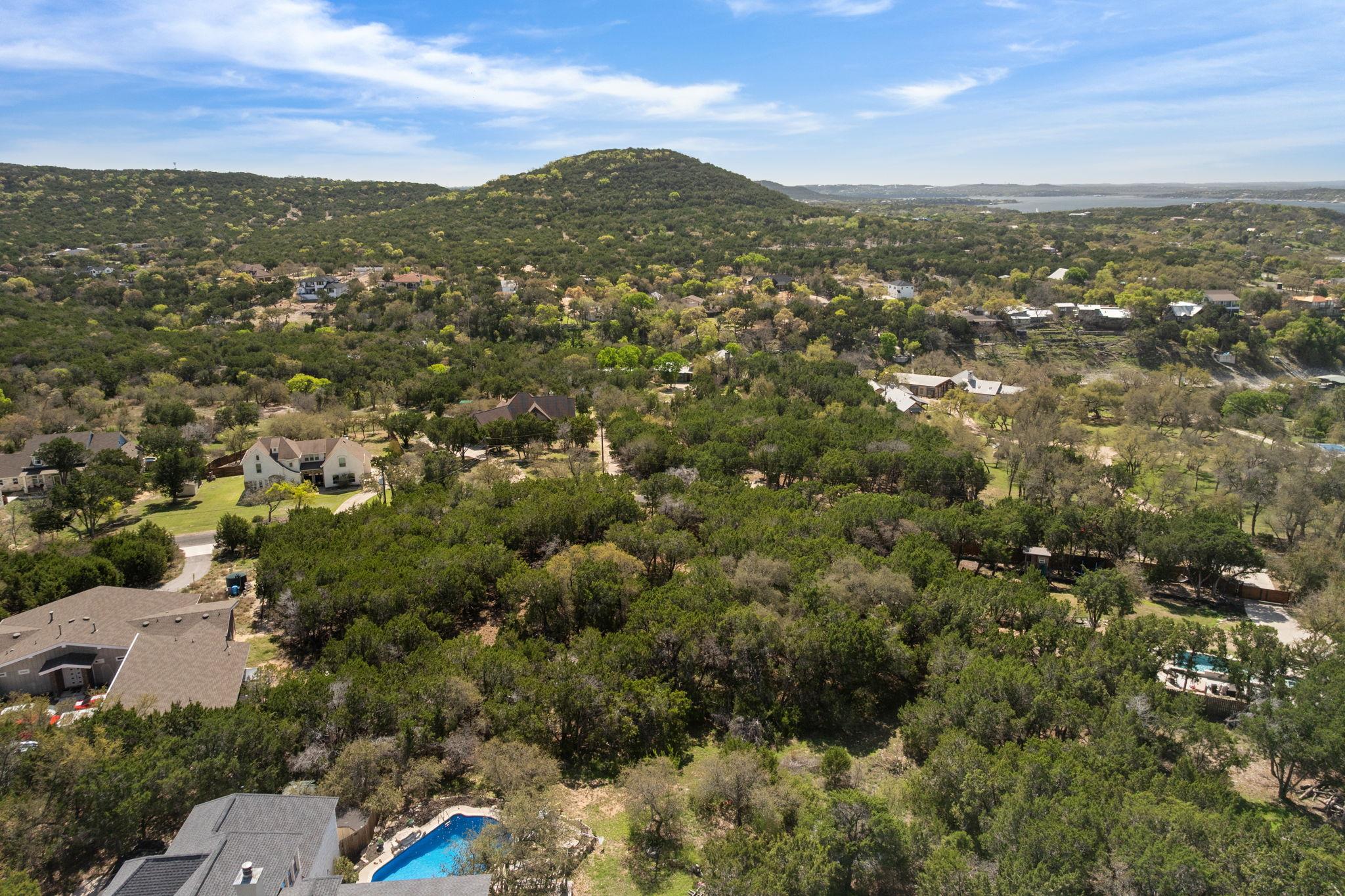 16400 Jackson St, Volente, TX 78641