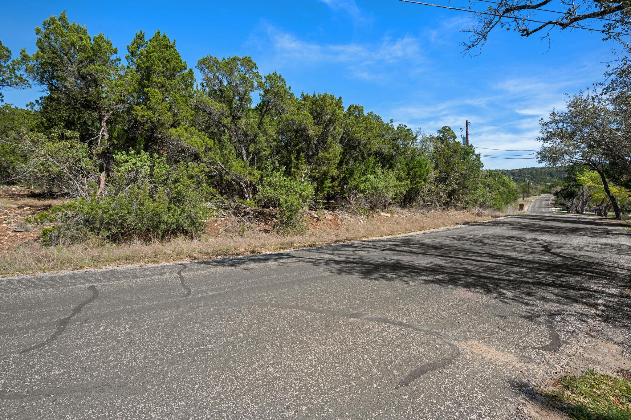 16400 Jackson St, Volente, TX 78641