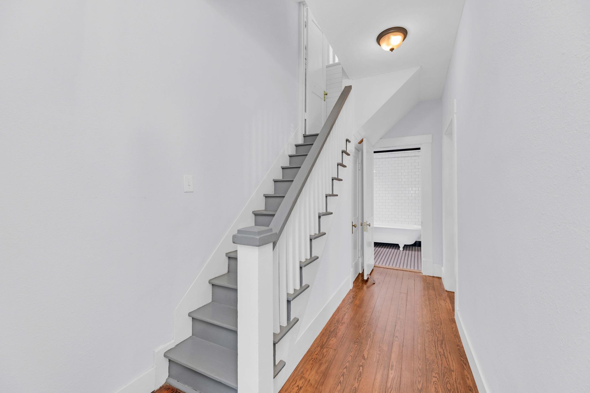 615 W 33rd St # b, Austin, TX 78705