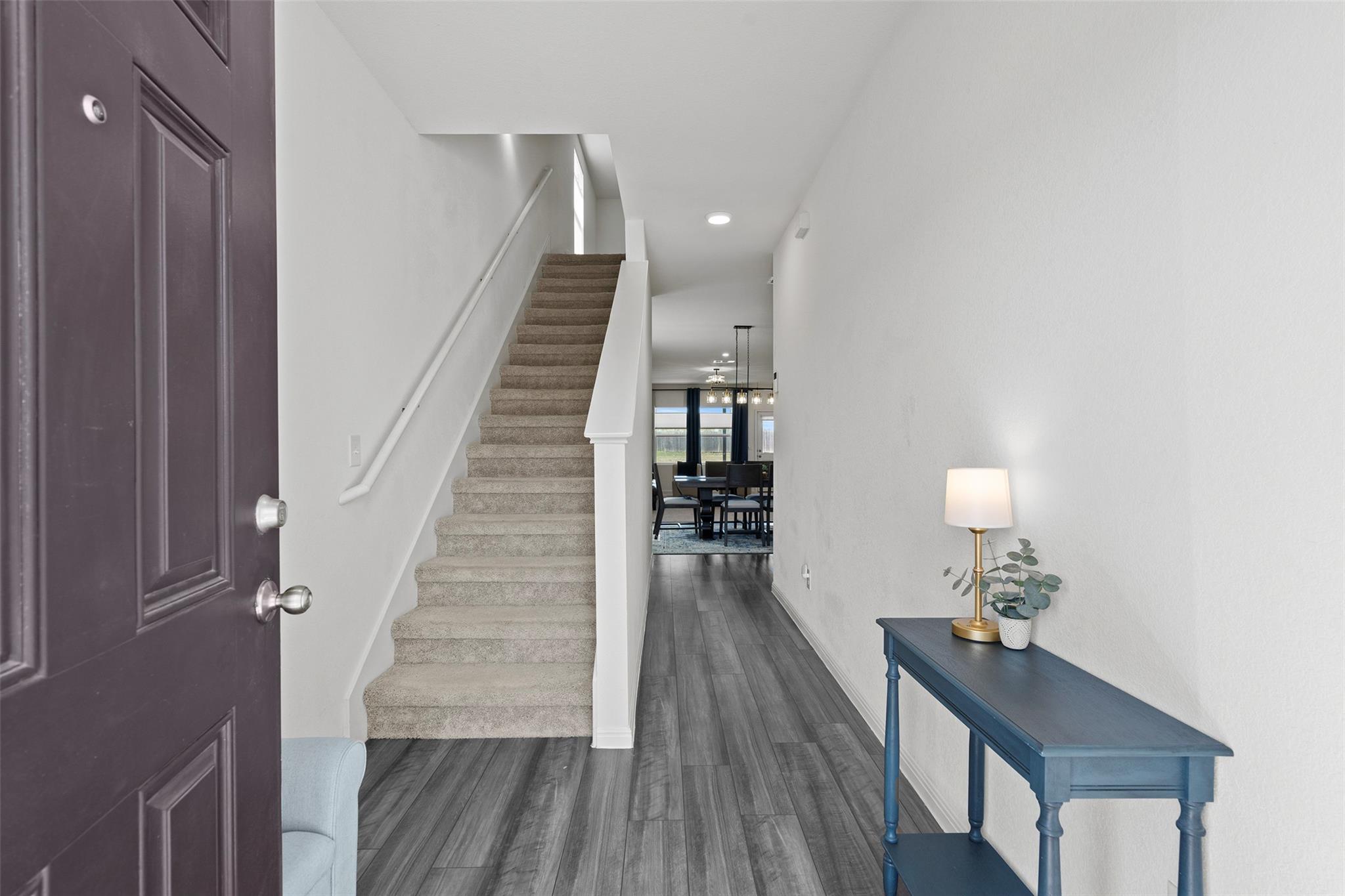 305 Redfish Ln, Hutto, TX 78634