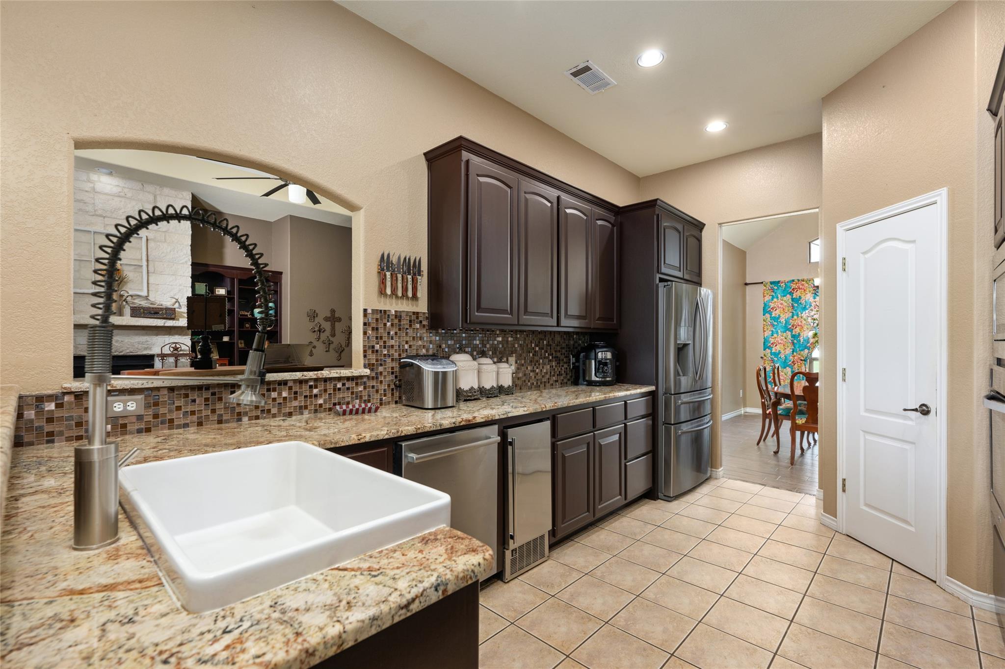 419 Firestone Dr, Marble Falls, TX 78654