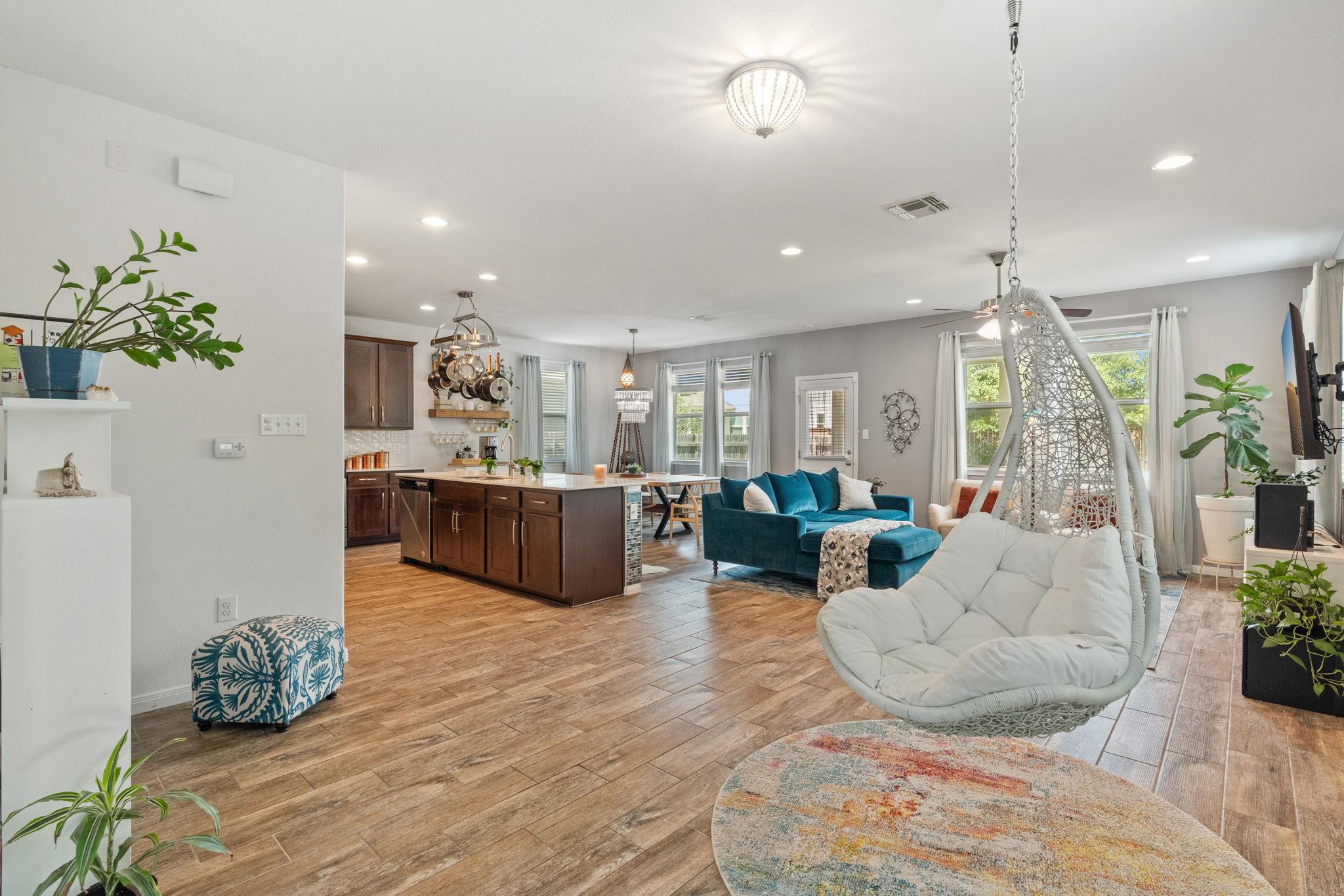 1306 Falconer Way, Austin, TX 78748