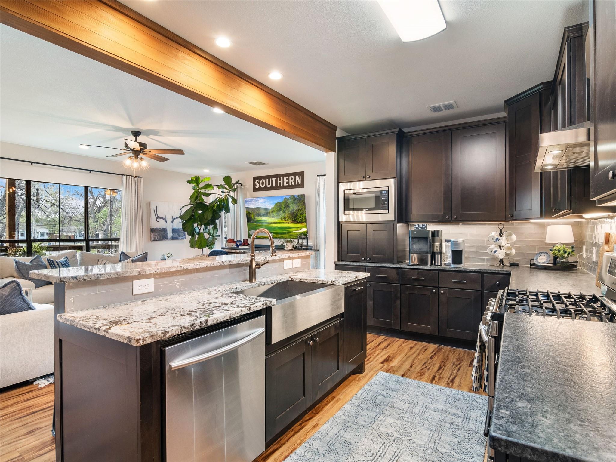 502 E Basel St, New Braunfels, TX 78130