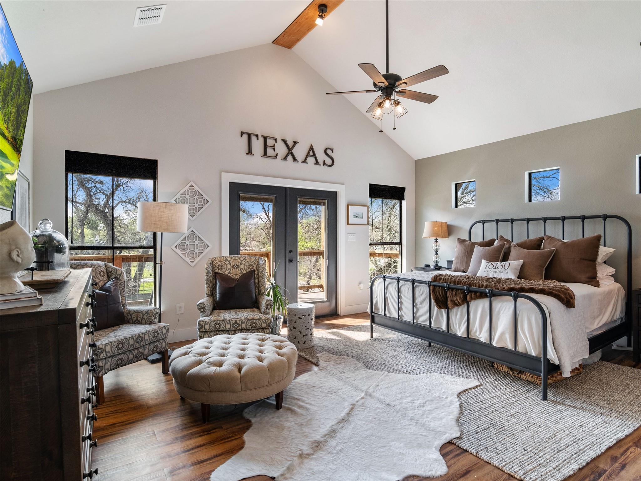 502 E Basel St, New Braunfels, TX 78130