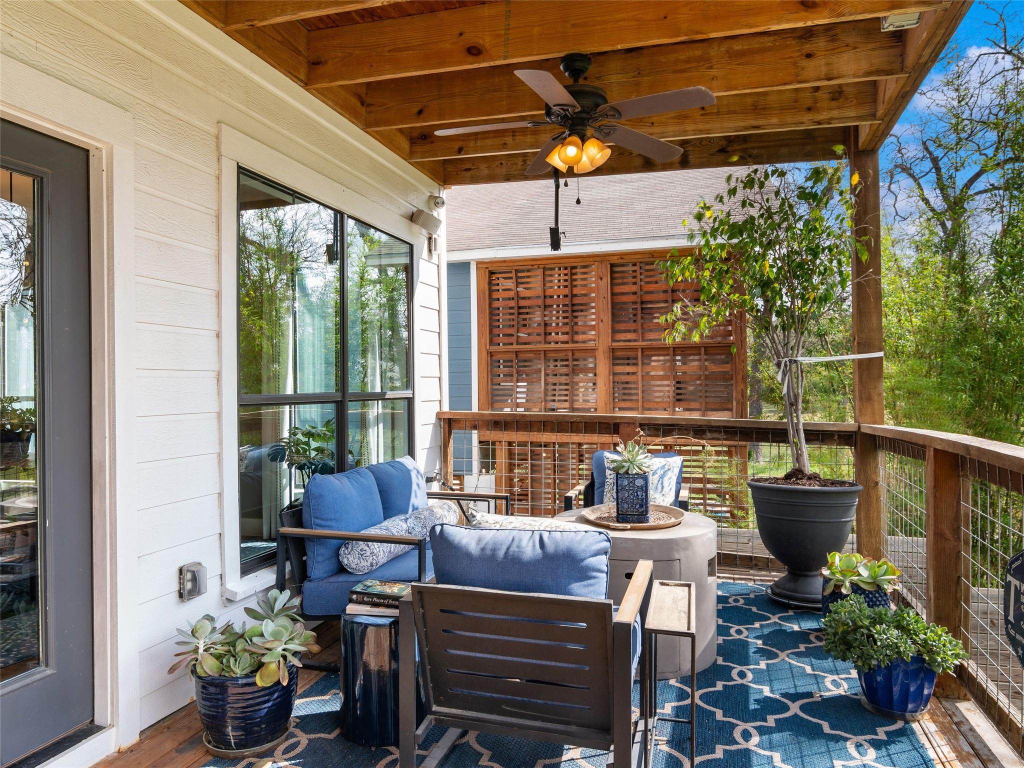 502 E Basel St, New Braunfels, TX 78130