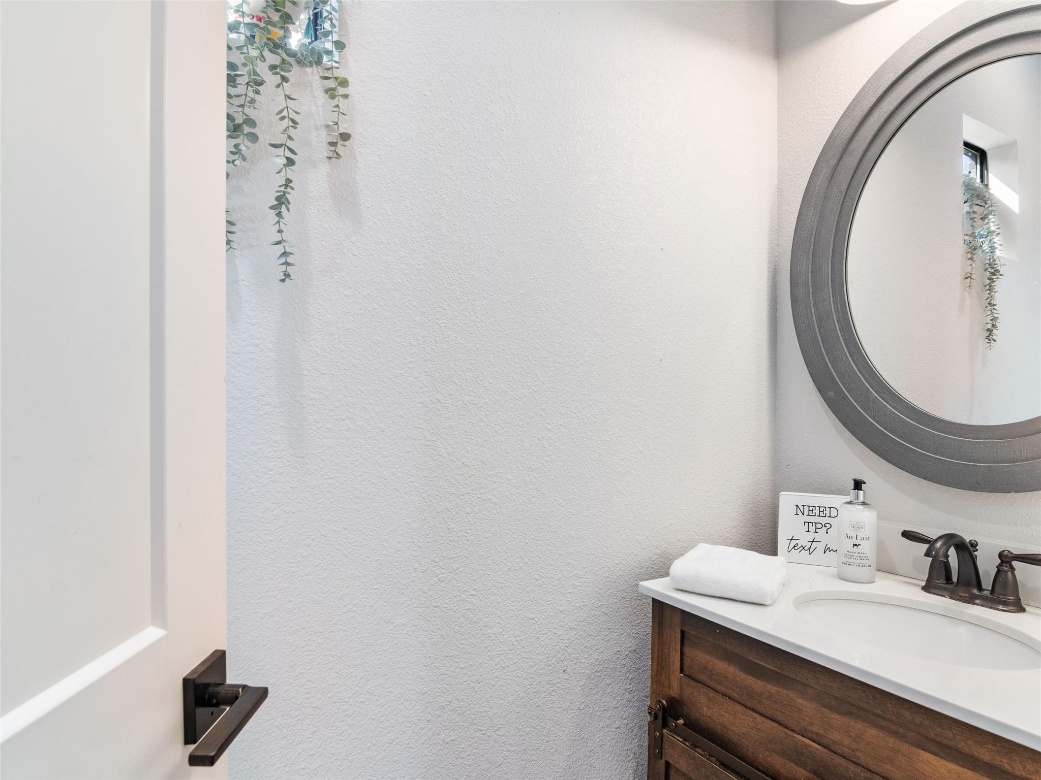 502 E Basel St, New Braunfels, TX 78130