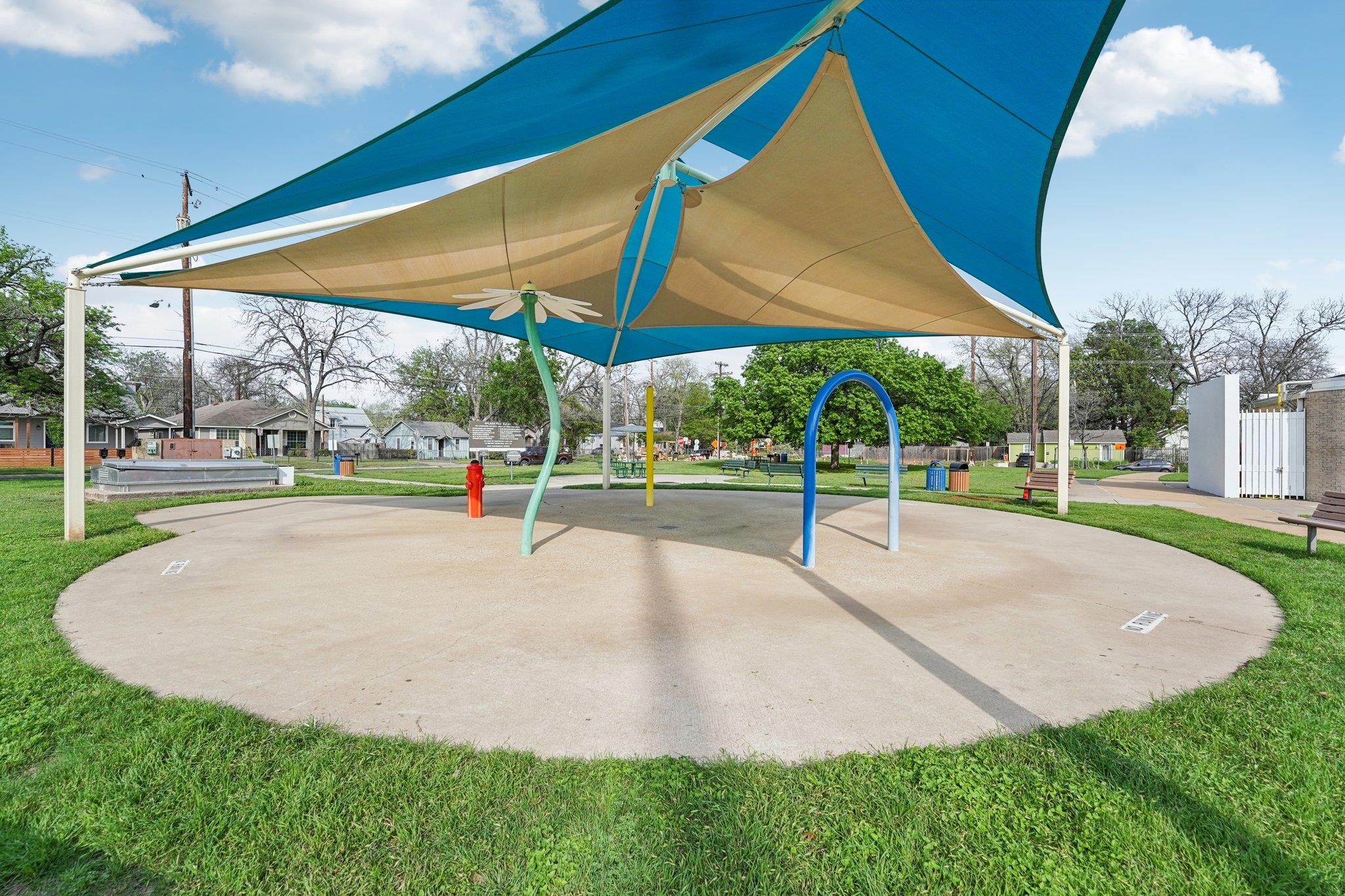 2312 Canterbury St #A, Austin, TX 78702