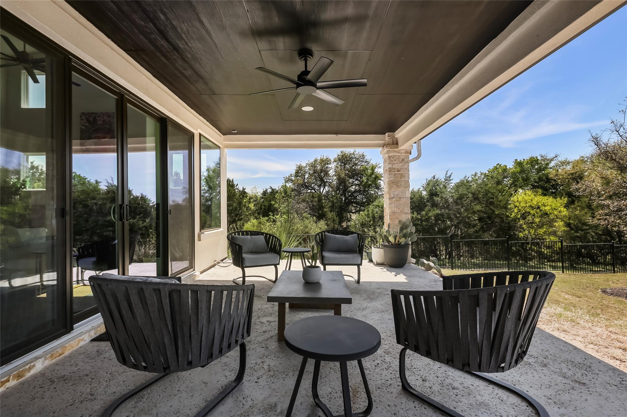 134 Lucia Ct, Horseshoe Bay, TX 78657