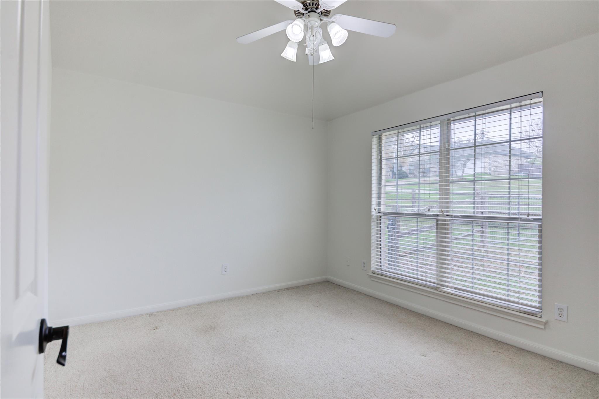 805 Kemp Hills Dr, Austin, TX 78737