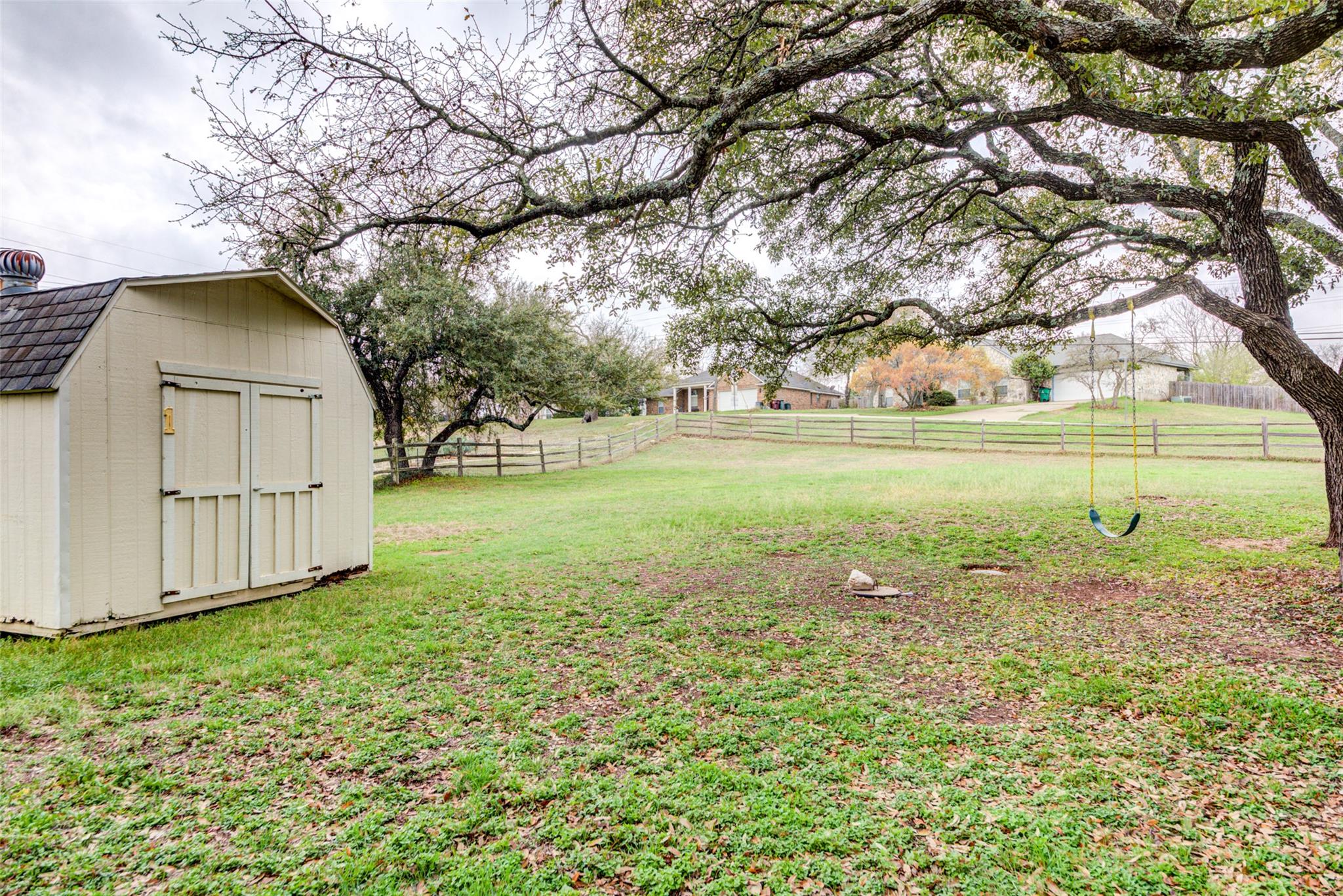 805 Kemp Hills Dr, Austin, TX 78737