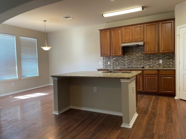 109 Wimberley St, Hutto, TX 78634