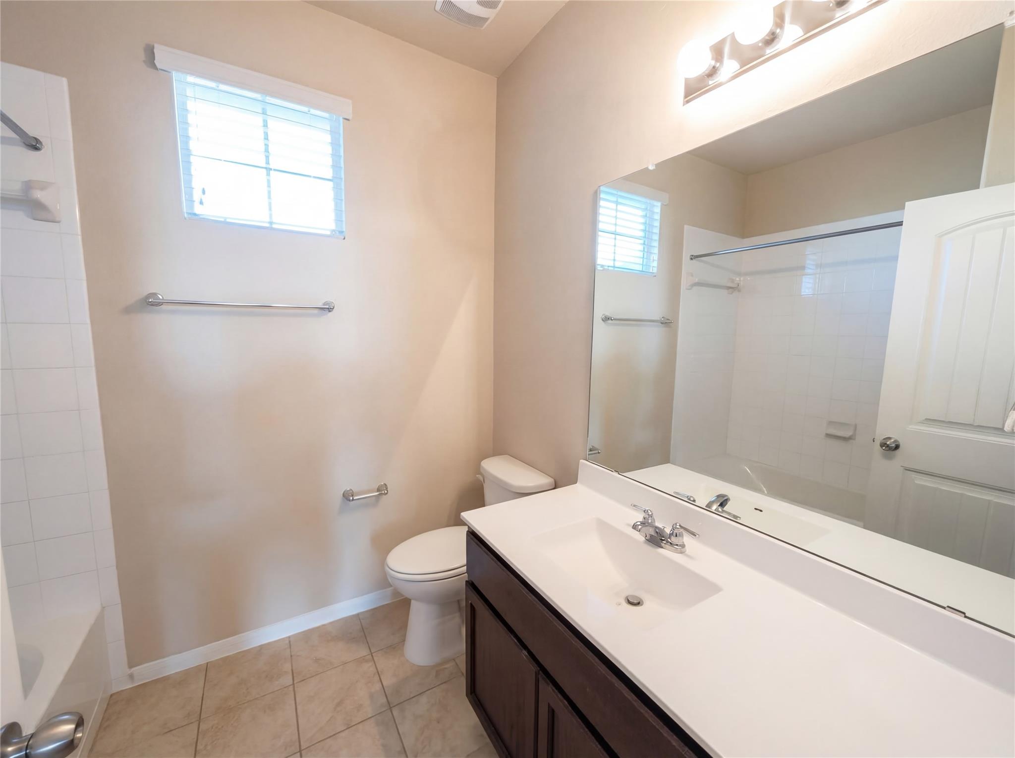 2880 Donnell Dr # 503, Round Rock, TX 78664