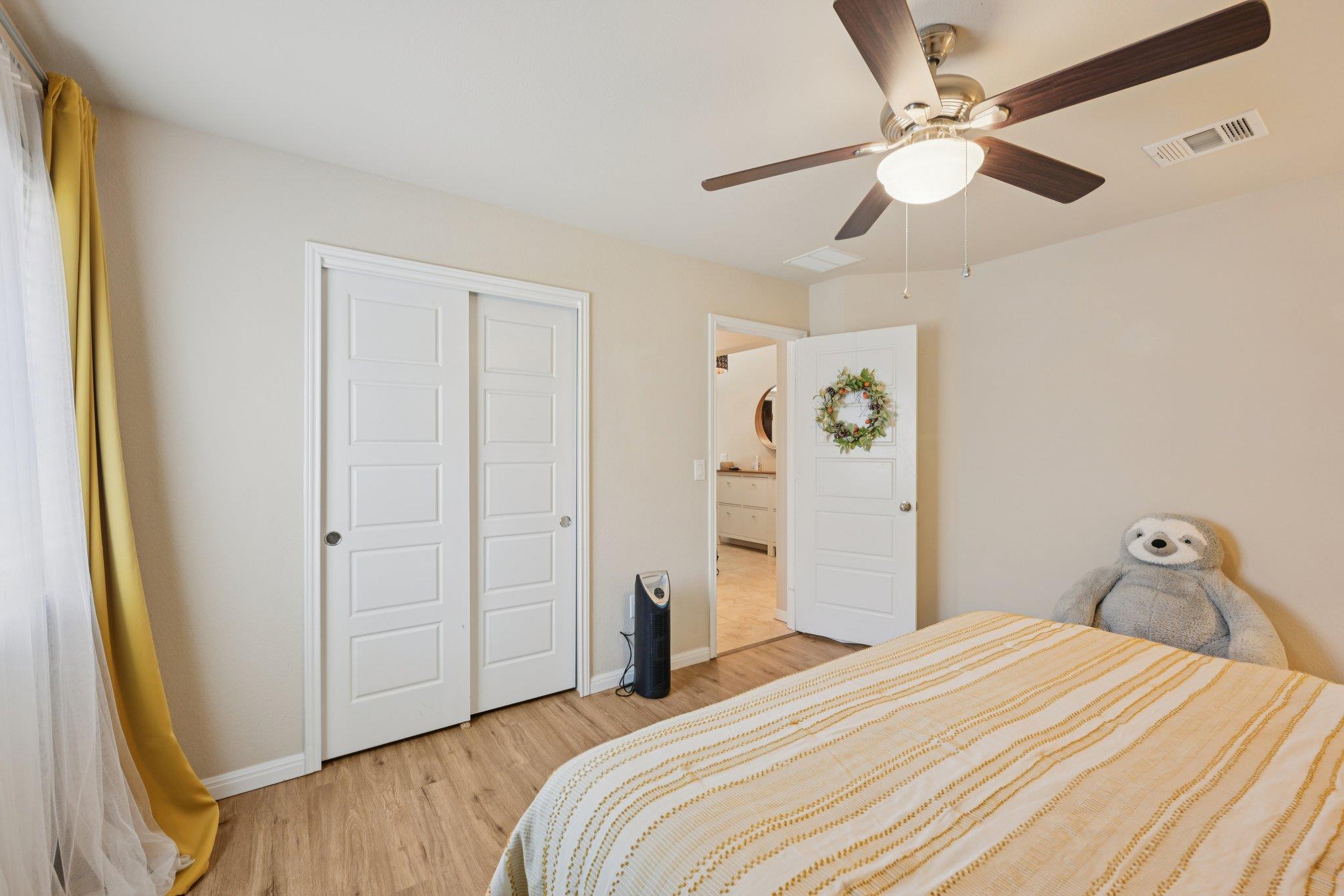 505 Buttermilk Ln, Leander, TX 78641