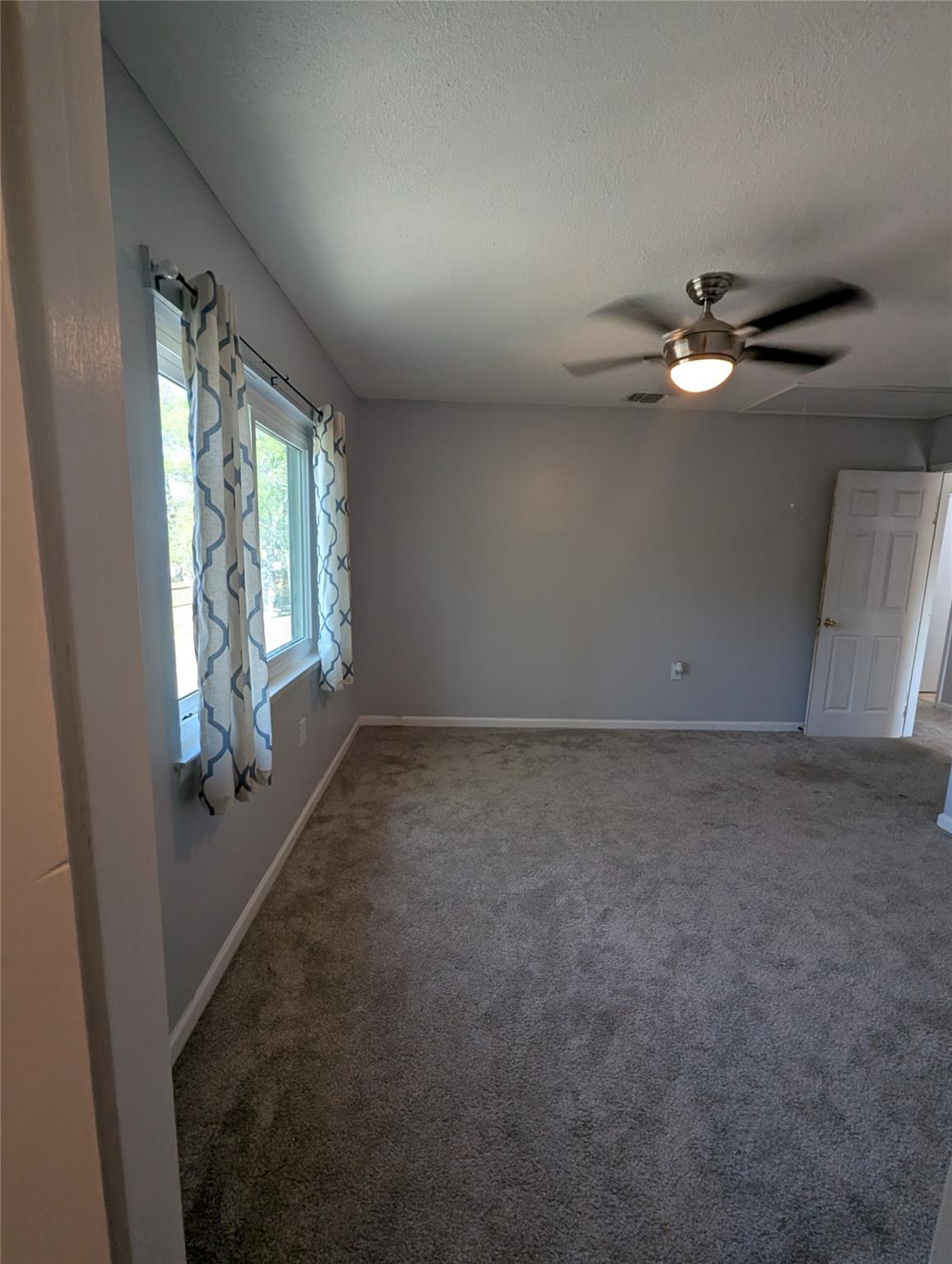 6719 Timberhill Dr, Leon Valley, TX 78238