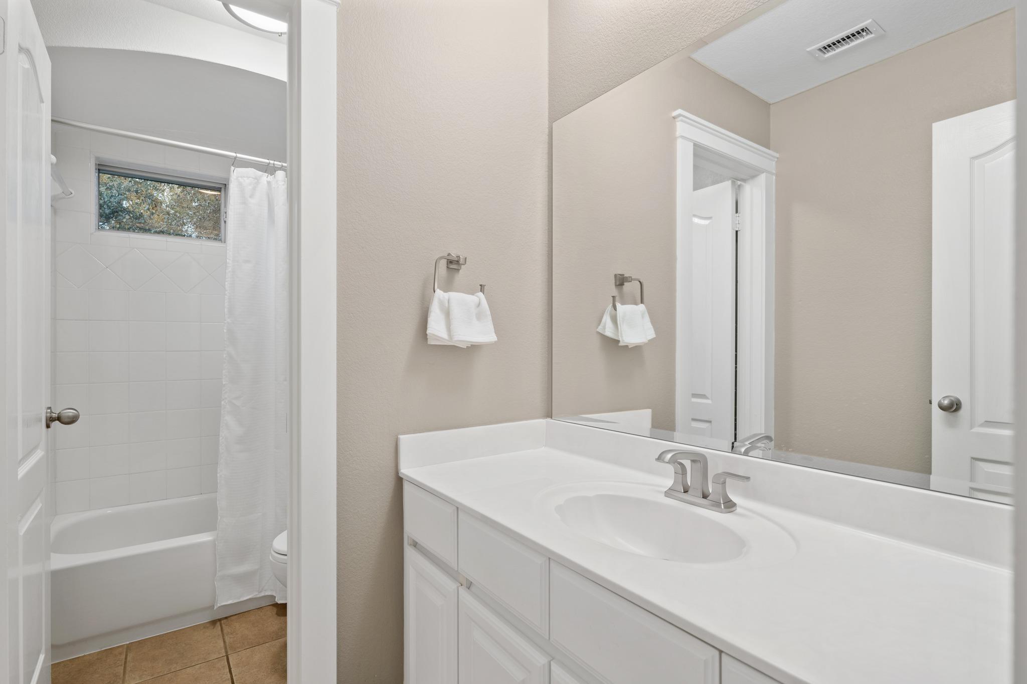 6405 Gouldville Ct, Austin, TX 78739