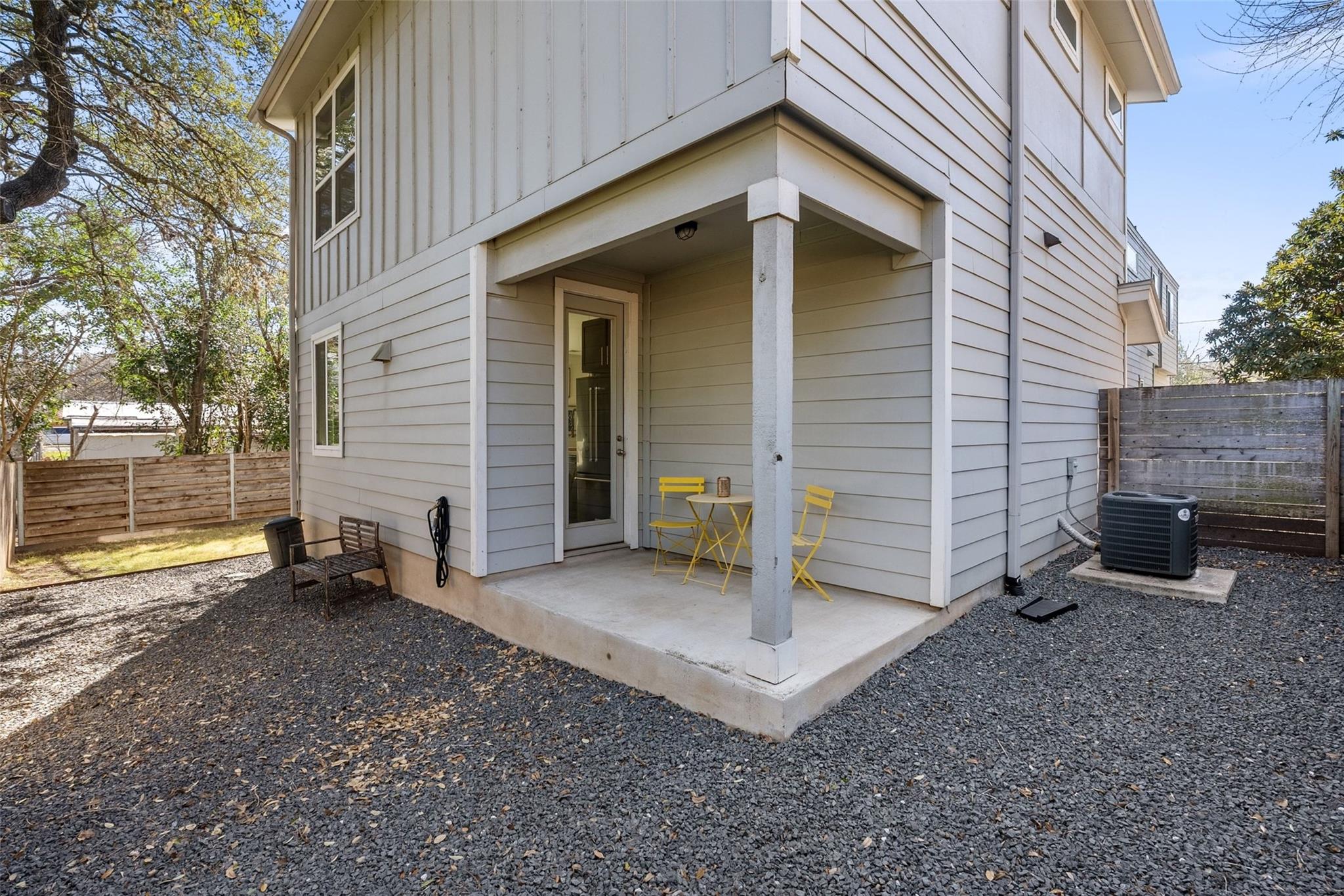 402 El Paso St # B, Austin, TX 78704